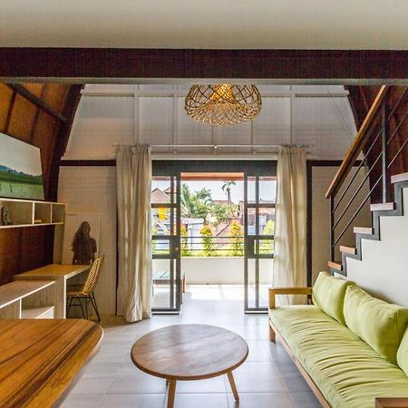 Batu Bolong Studio Чангу Номер фото